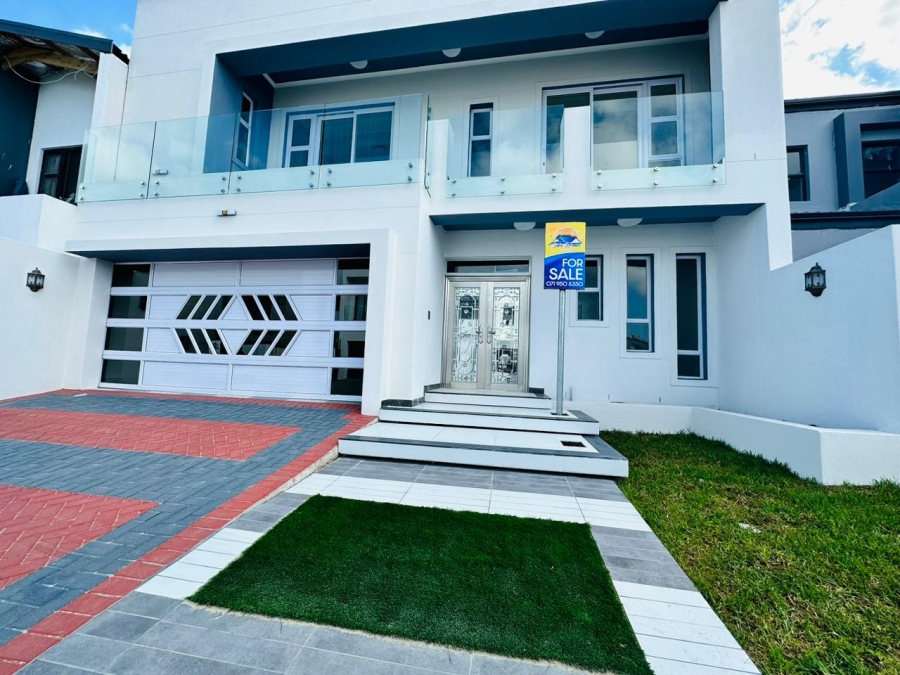 4 Bedroom Property for Sale in Sandown Western Cape